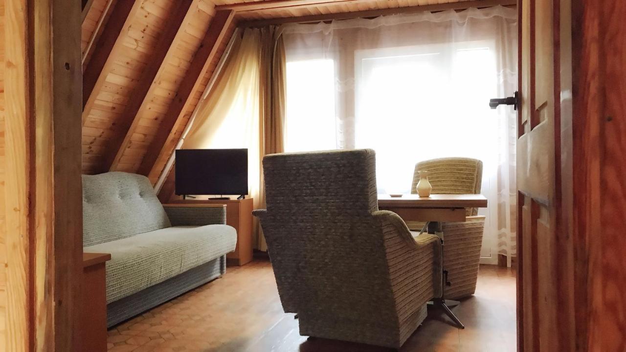 Domki Nad Morzem Cello Ostrowo  Exteriör bild